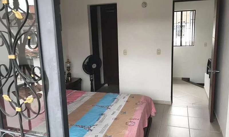 Hermosa Casa En Conj...