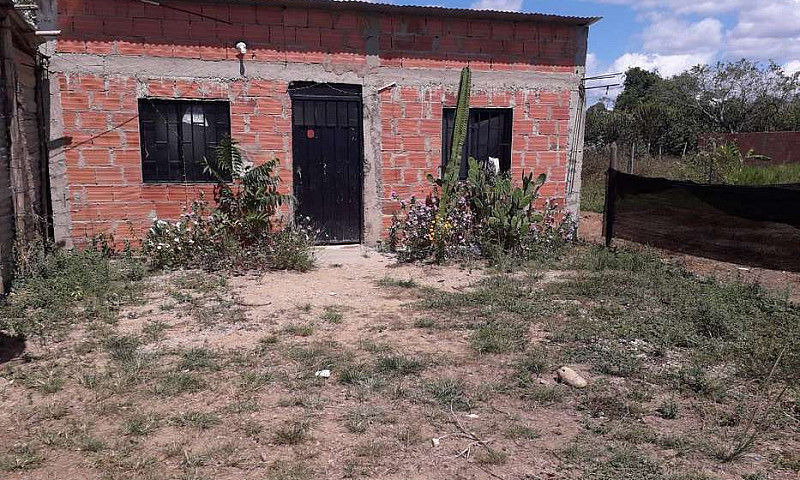Vendo 2 Casa Lotes E...