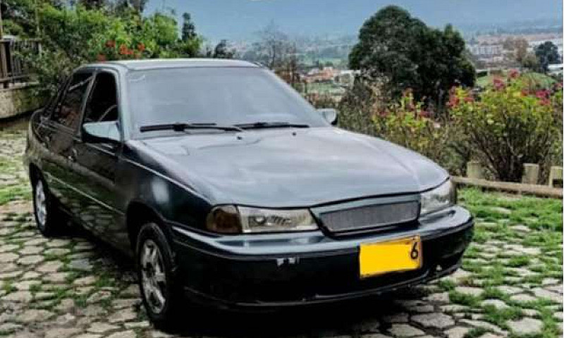 Vendo Daewoo Cielo 1...