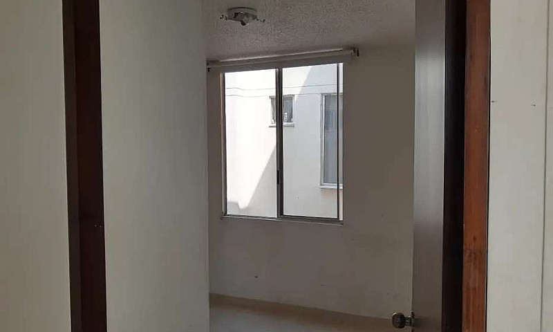 Arriendo Apto Cerezo...