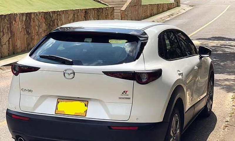 Vendo/Permuto Mazda ...