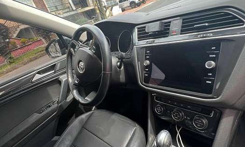 Se Vende Tiguan Con ...