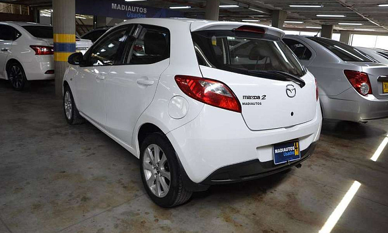 Mazda 2 1.5 Mecanico...