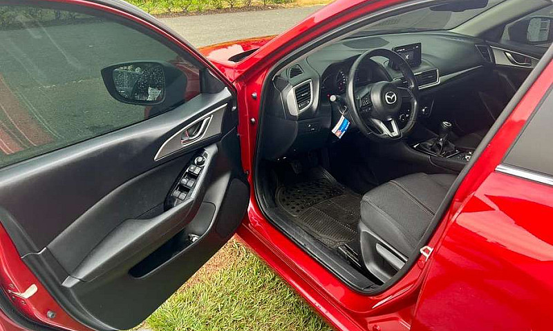 Mazda 3 Touring Mt 2...