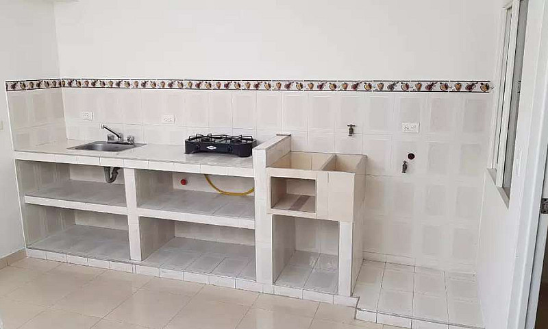 Se Alquila Apartamen...