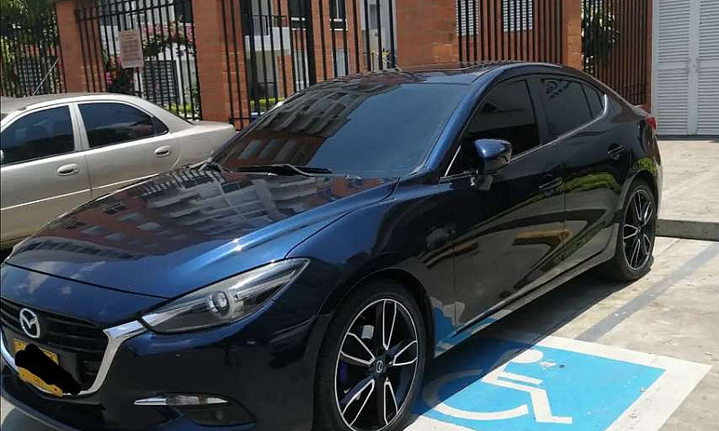 Mazda 3 Grand Tourin...