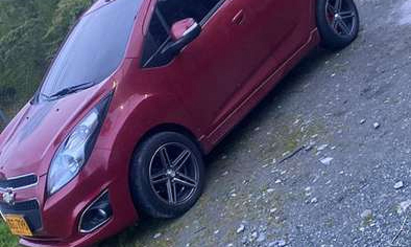 Vendo Spark Gt 2015...