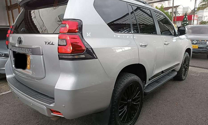 Totoya Prado Txl...