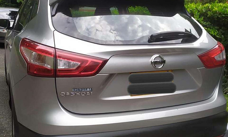 Nissan Qashqai Sense...