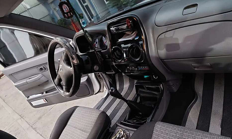 Vendo Carro Nissan D...