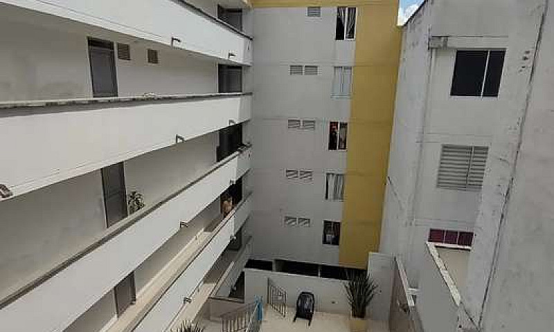 Arriendo Apto Mirado...
