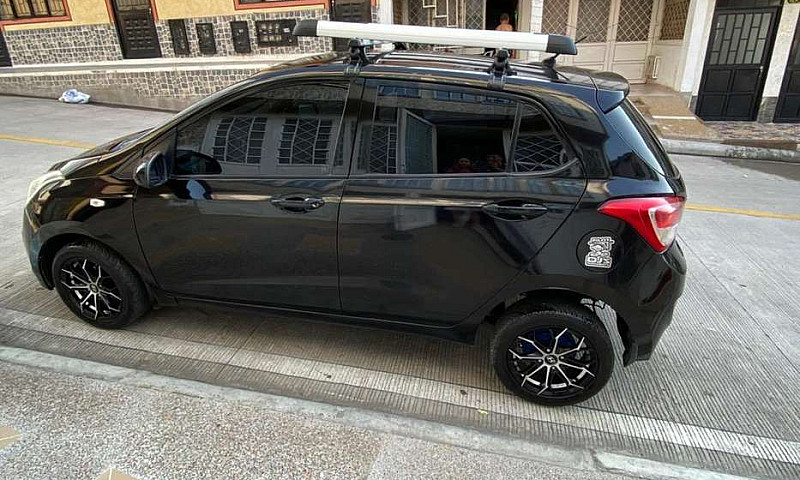 Hyundai Grand I10 - ...