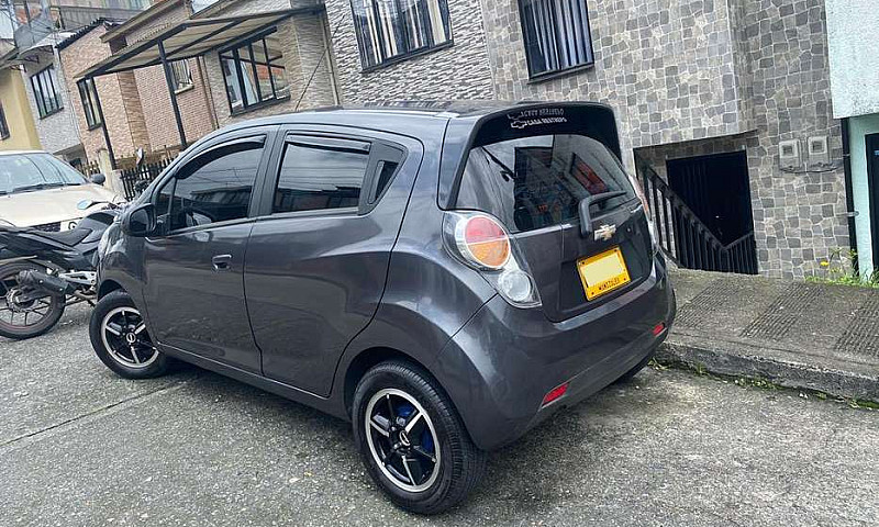 Chevrolet Spark Gt 2...