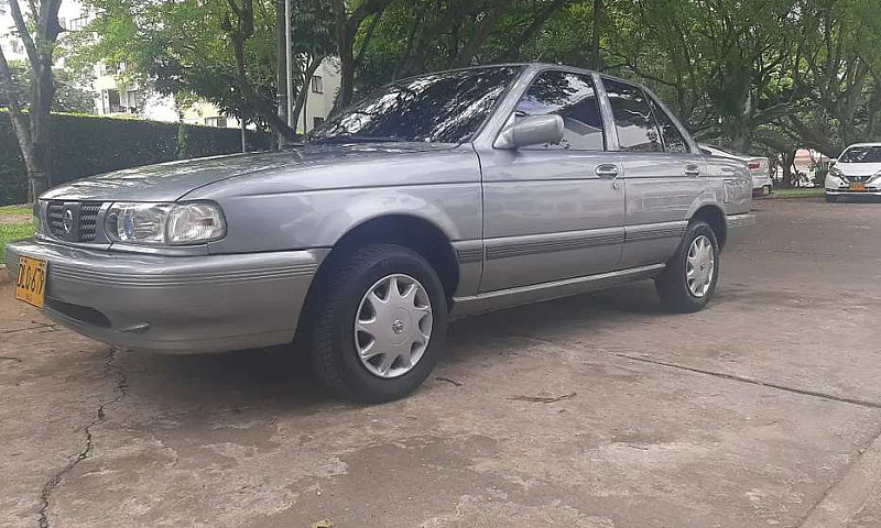 Nissan Sentra B13 Au...