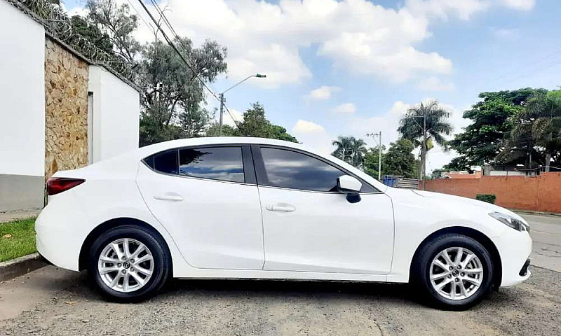 Hermoso Mazda 3 Prim...