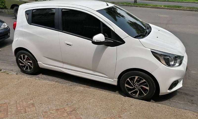 Vendo Spark Gt Ltz...