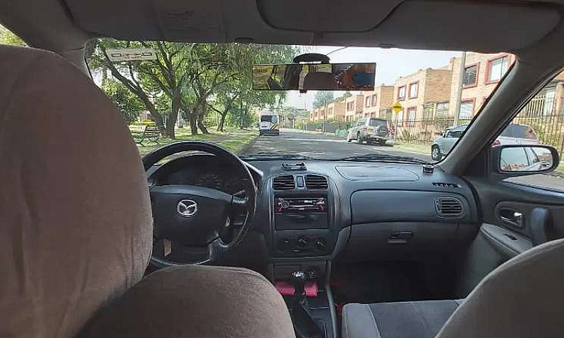 Vendo Mazda Allegro ...
