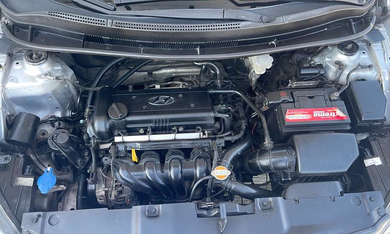 Hyundai Accent Gl...