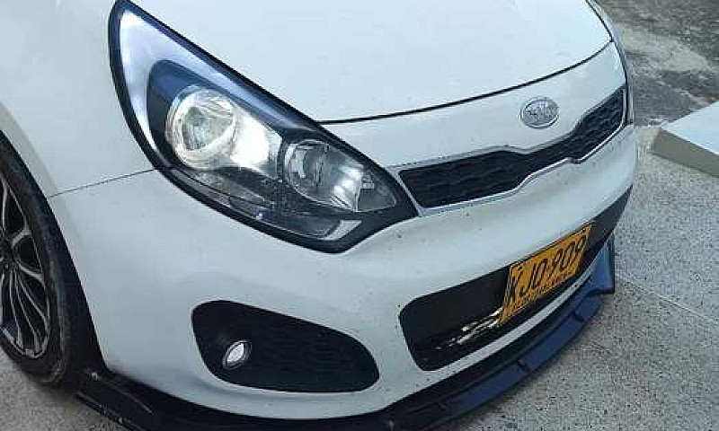 Kia Rio Space Modelo...