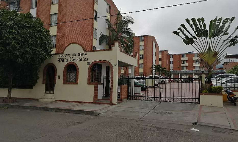 Vendo Apartamento 68...