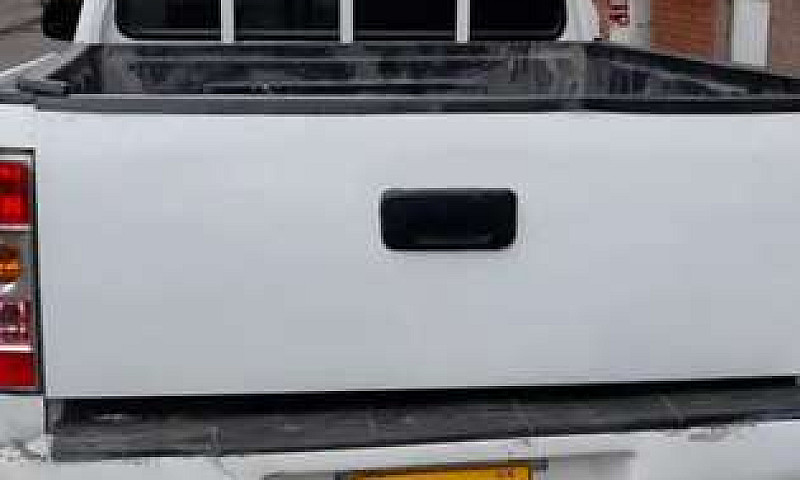 Vendo Camioneta Mazd...