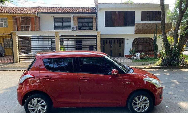 Suzuki Swift Live Mo...