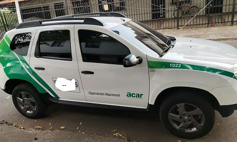 Renault Duster Placa...