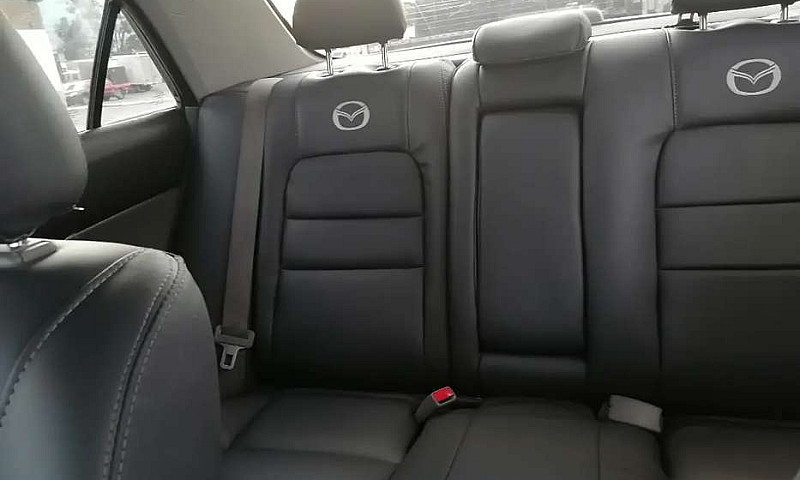 Vendo Mazda 6...