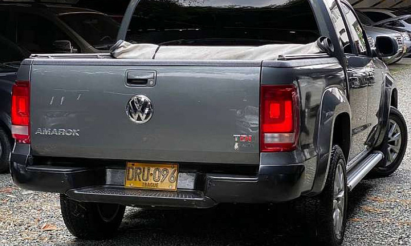 Volkswagen Amarok Co...