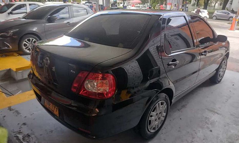 Hermoso Fiat Siena C...