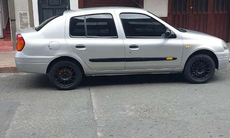 Vendo Automóvil Rena...