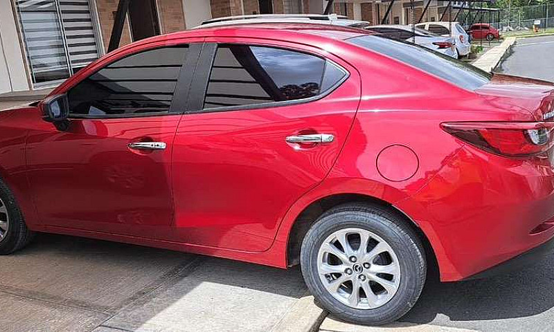 Hermoso Mazda 2 Aut....