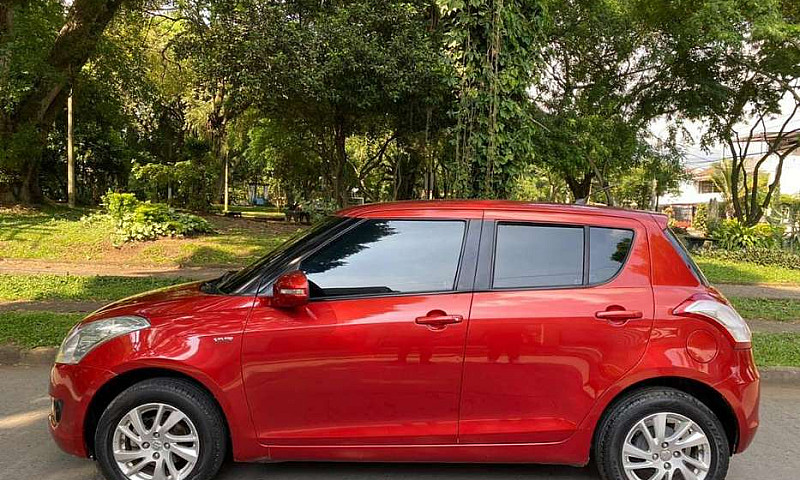 Suzuki Swift Live Mo...