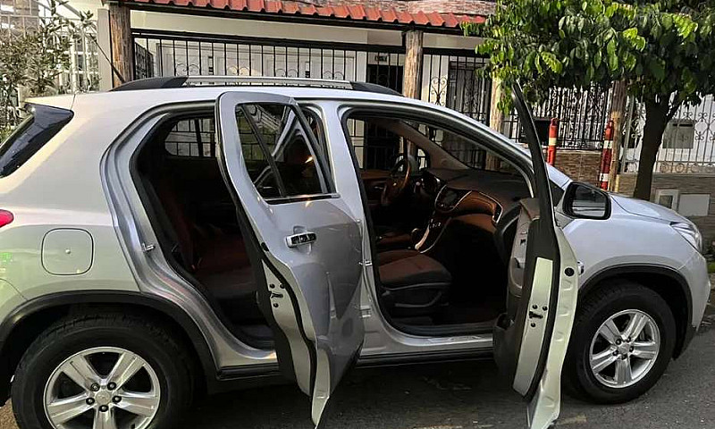 Tracker Lt 2018 Full...