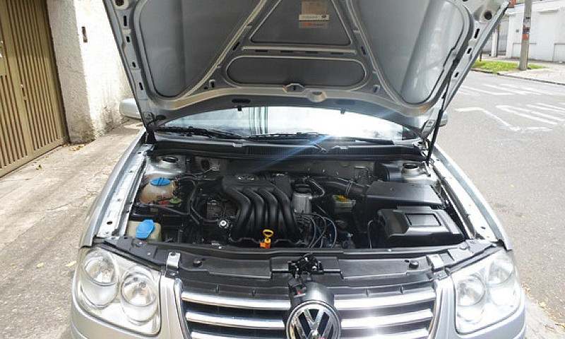 Volkswagen Jetta Tre...