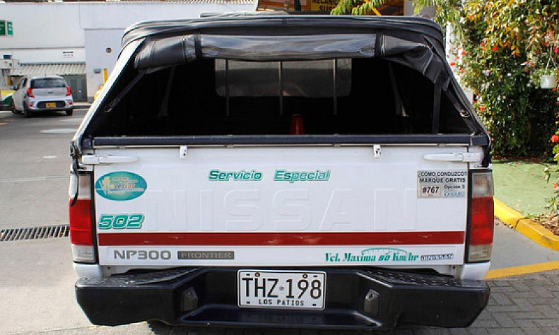 Nissan Frontier 2.4 ...