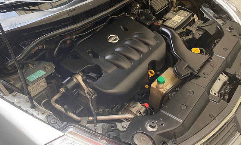 Nissan Tiida 1.8 Pre...