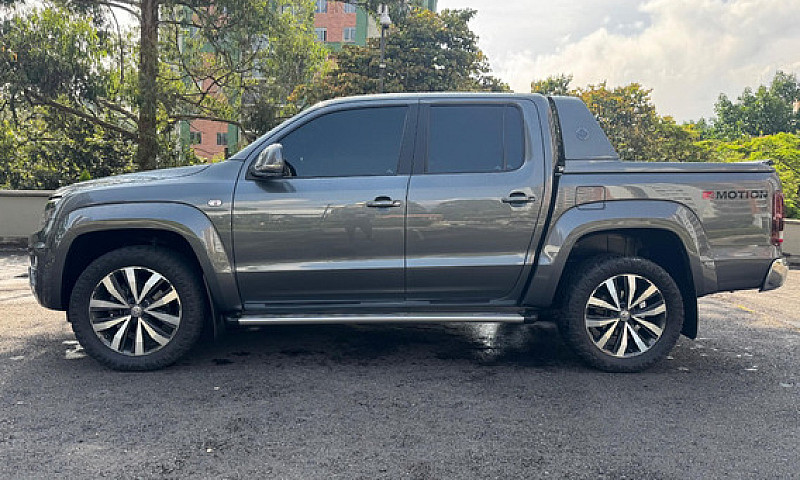 Volkswagen Amarok 3....