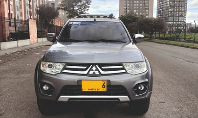 Mitsubishi Nativa 3....