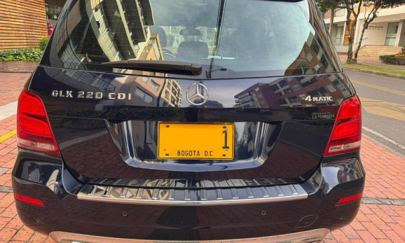 Mercedes-Benz Clase ...