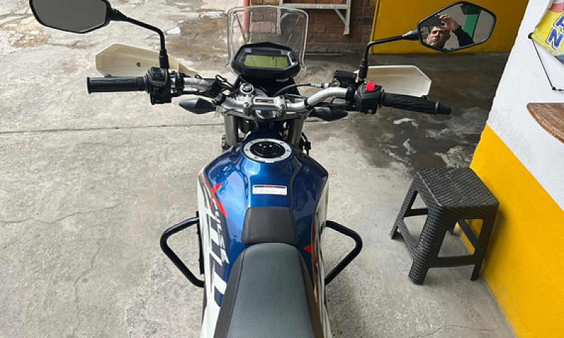 X Pulse 200 Poco Uso...