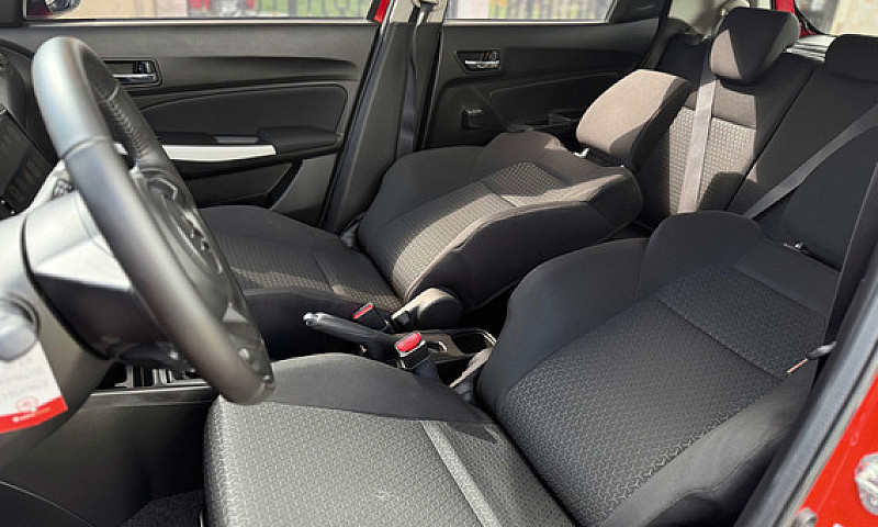 Suzuki Swift 1.2 Hyb...