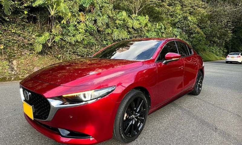 Mazda 3 2.5 Grand To...