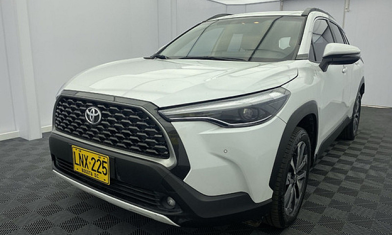 Toyota Corolla Cross...
