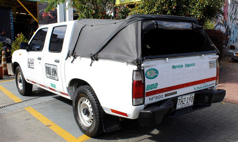 Nissan Frontier 2.4 ...