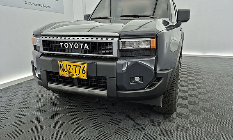 Toyota Land Cruiser ...
