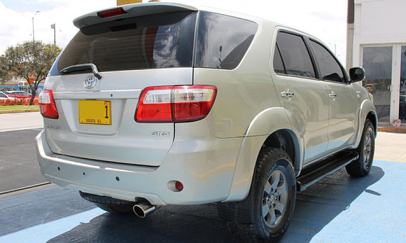 Toyota Fortuner 2.7 ...