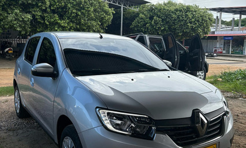 Renault Sandero 1.6 ...