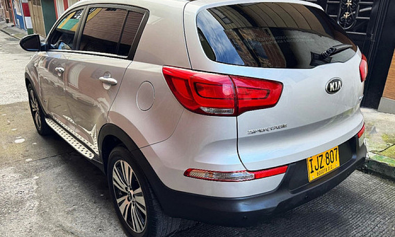 Kia Sportage 2.0 Sum...