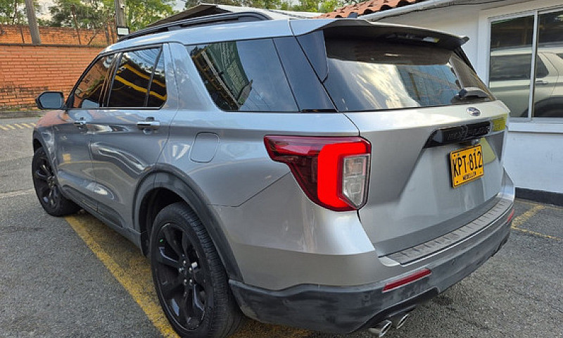 Ford Explorer 3.0 St...